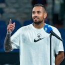 Kyrgios gọi Djokovic là "con mèo kỳ lạ"