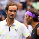 Medvedev lấy vị trí số hai thế giới của Nadal