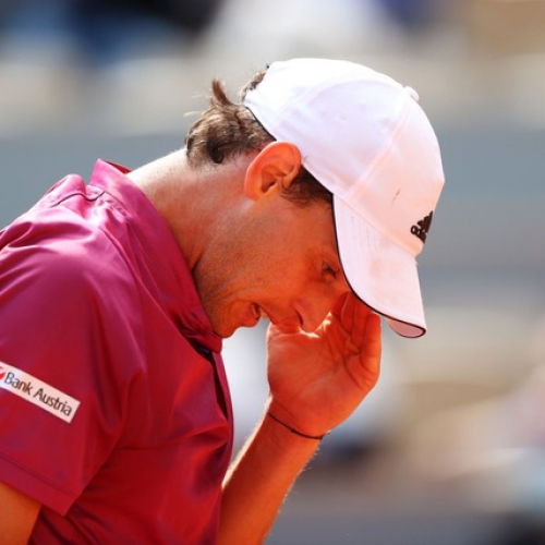 Dominic Thiem thua sốc ngay trận ra quân ở Roland Garros