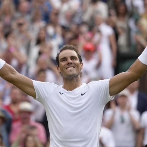 Nadal đấu Kyrgios ở bán kết Wimbledon