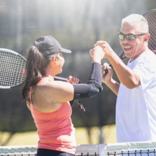 Chơi Tennis - Top 9 Lợi ích đáng kinh ngạc mà bạn chưa biết